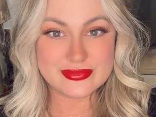 WebCAM of BlondeBrat22