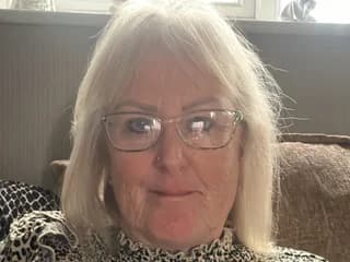 CurvyMatureRubyx WebCAM 