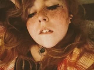 HazelEyedGinger WebCAM 