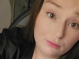 Scarlett_Rose129 WebCAM 