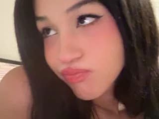 VictoriaInLace WebCAM 