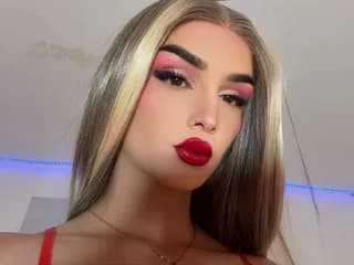 WebCAM of goldenhugecockts22