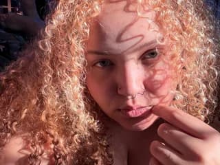 mixxedgoodness00 WebCAM 